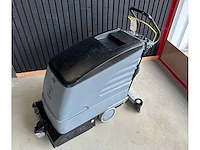 2015 kärcher br 530c accu schrobmachine - afbeelding 1 van  9