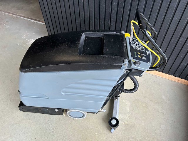 2015 kärcher br530c schrobmachine - afbeelding 3 van  9