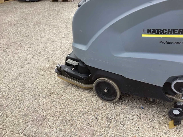 2015 kärcher professional b 60 w vloerreiniger - afbeelding 12 van  16