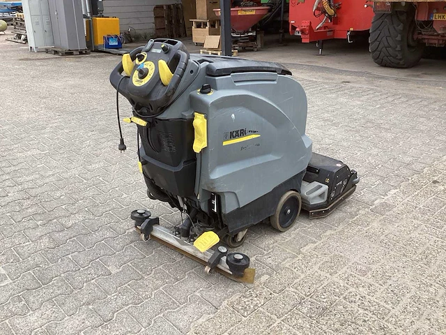 2015 kärcher professional b 60w vloerreiniger - afbeelding 5 van  11