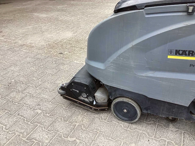 2015 kärcher professional b 60w vloerreiniger - afbeelding 7 van  11