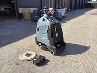 2015 kärcher professional bd 50/40 rs vloerreiniger - afbeelding 13 van  18