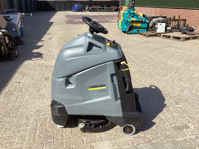 2015 kärcher professional bd 50/40 rs vloerreiniger - afbeelding 15 van  18