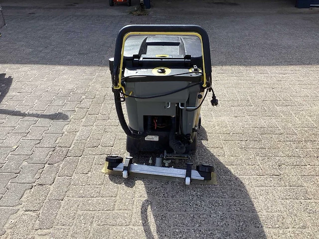 2015 kärcher professional br 40/25 vloerreiniger - afbeelding 4 van  9