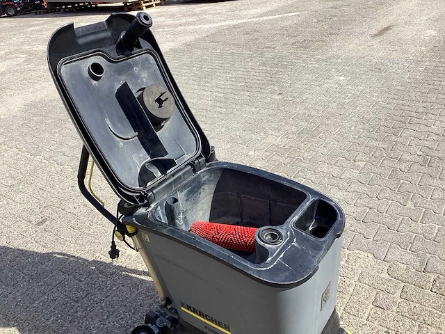2015 kärcher professional br 40/25 vloerreiniger - afbeelding 9 van  9