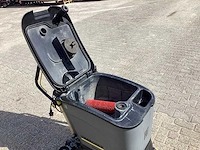 2015 kärcher professional br 40/25 vloerreiniger - afbeelding 9 van  9