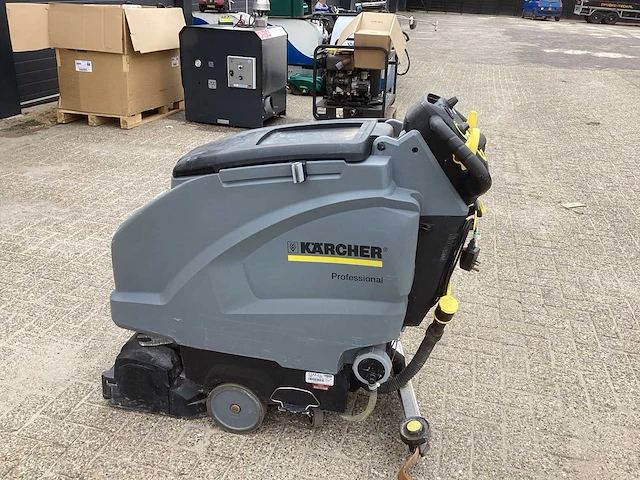 2015 kärcher professional d40 w vloerreiniger - afbeelding 8 van  9