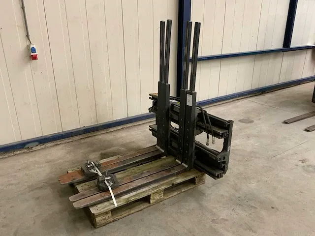 2015 kaup 2t429 4 vorken klem - afbeelding 1 van  6