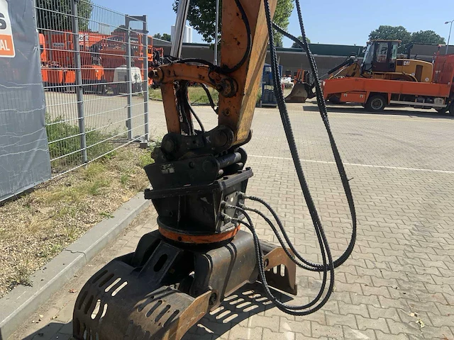 2015 komatsu pc80mr-3 midi rupsgraafmachine met sorteergrijper - afbeelding 7 van  37