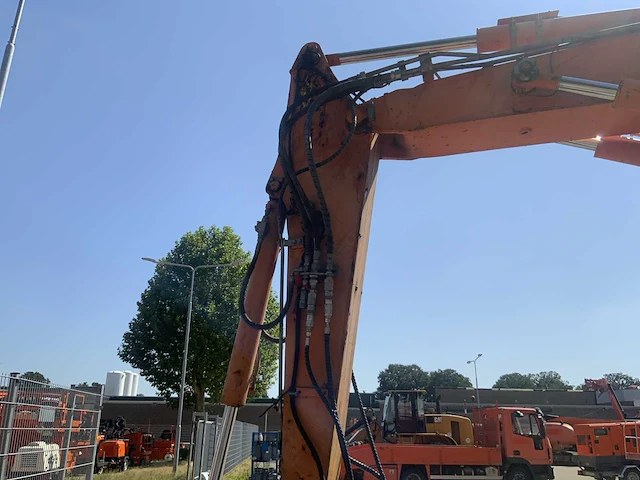 2015 komatsu pc80mr-3 midi rupsgraafmachine met sorteergrijper - afbeelding 8 van  37
