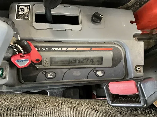 2015 kubota - kx61-3 - minigraafmachine - afbeelding 31 van  41