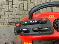 2015 kubota bx2350 smalspoor- en compacttractor - afbeelding 6 van  19