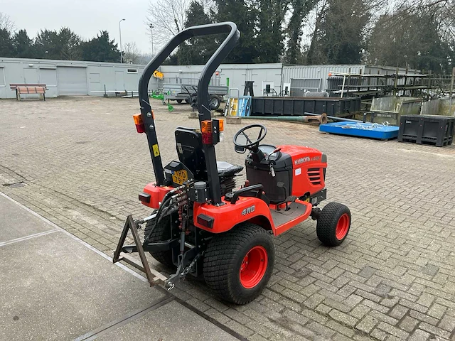 2015 kubota bx2350 smalspoor- en compacttractor - afbeelding 13 van  19