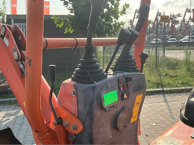 2015 kubota + hulco u10-3 vhg mini graafmachine - afbeelding 28 van  52