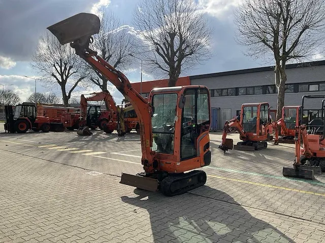 2015 kubota kx016-4 - 1,5 ton conventionele mini graafmachine - afbeelding 25 van  37
