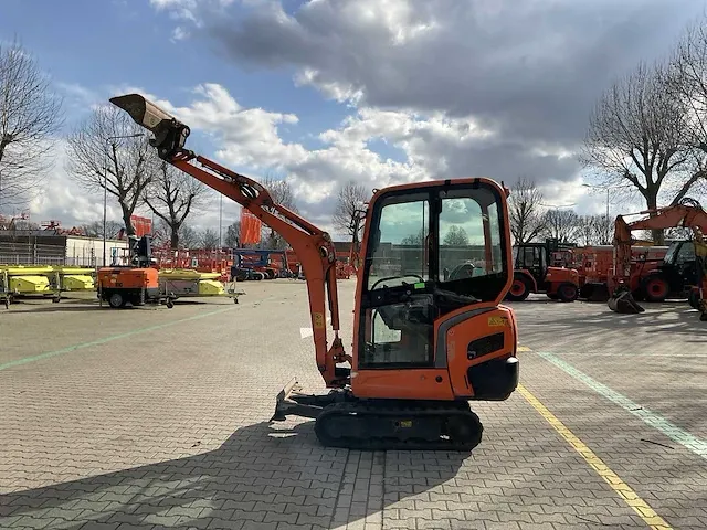 2015 kubota kx016-4 - 1,5 ton conventionele mini graafmachine - afbeelding 26 van  37