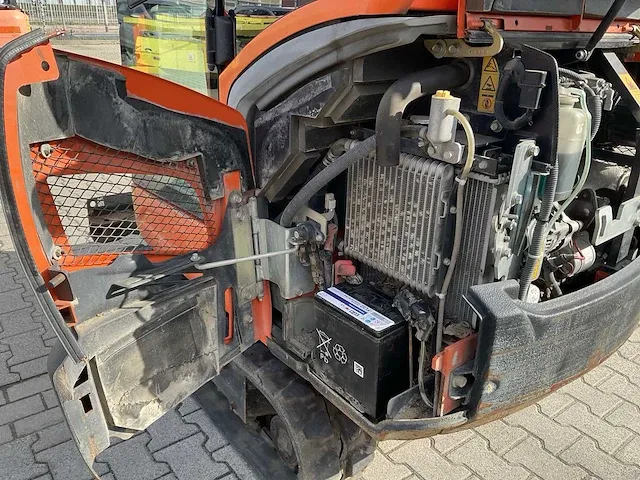 2015 kubota kx016-4 - 1,5 ton conventionele mini graafmachine - afbeelding 27 van  37