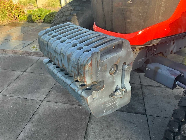 2015 kubota m12 m8560-h-c vierwielaangedreven landbouwtractor - afbeelding 7 van  27