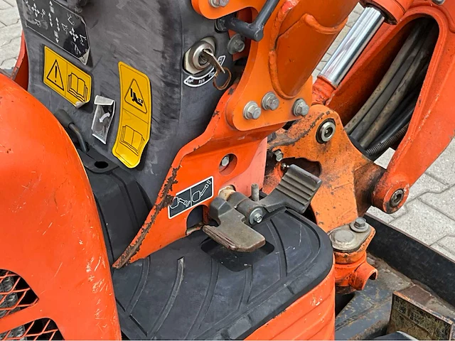 2015 kubota u10-3 vhg mini graafmachine - afbeelding 31 van  44
