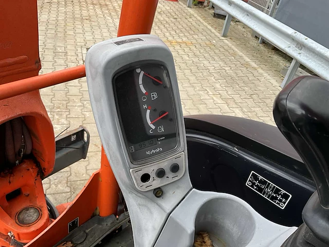 2015 kubota u27-4 hgl minigraafmachine - afbeelding 14 van  14