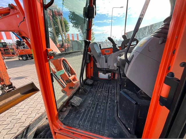 2015 kubota u27-4gl mini graafmachine - afbeelding 21 van  42