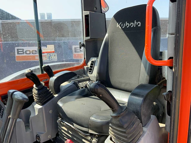 2015 kubota u55-4 kgls2 compacte graafmachine - afbeelding 13 van  27