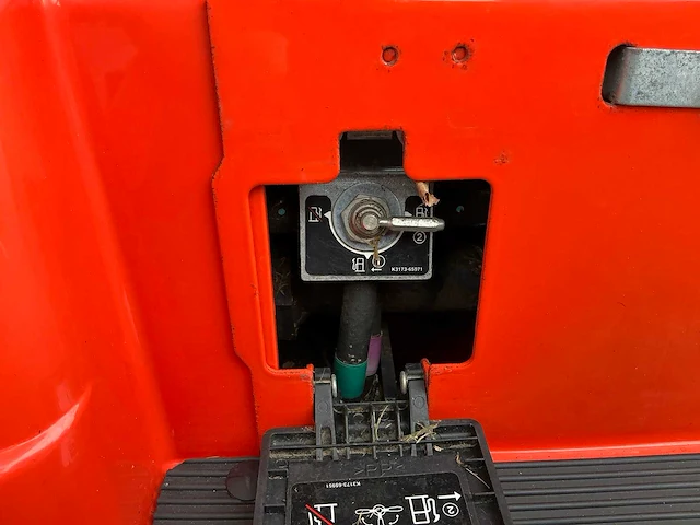 2015 kubota zd326-eu-2 zitmaaier - afbeelding 28 van  44