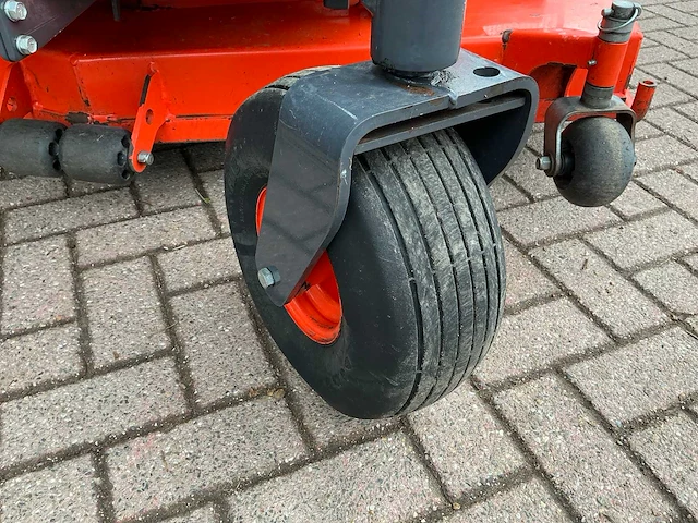 2015 kubota zd326-eu-2 zitmaaier - afbeelding 30 van  44