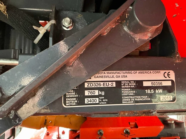2015 kubota zd326-eu-2 zitmaaier - afbeelding 39 van  44