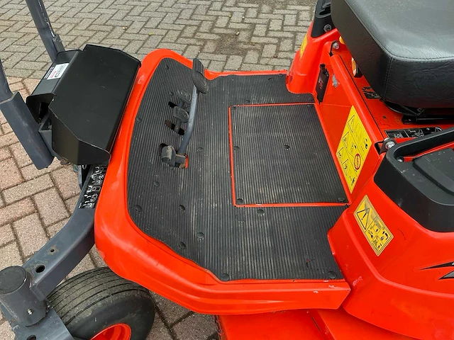 2015 kubota zd326-eu-2 zitmaaier - afbeelding 44 van  44