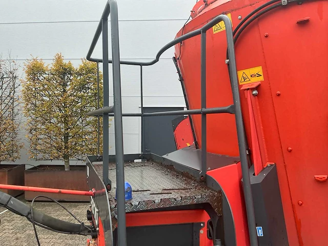 2015 kuhn euromix 2870 voermengwagen - afbeelding 9 van  25