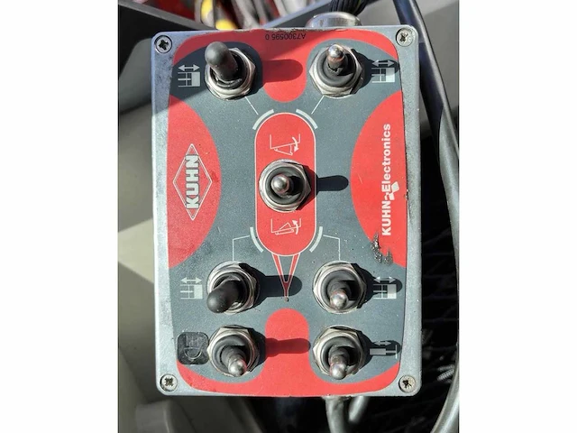 2015 kuhn euromix 2870 voermengwagen - afbeelding 14 van  25