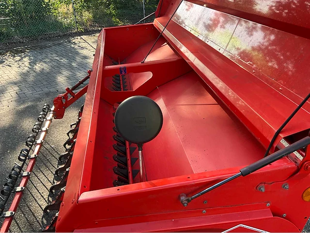 2015 kuhn premia 300 zaaimachine - afbeelding 13 van  21