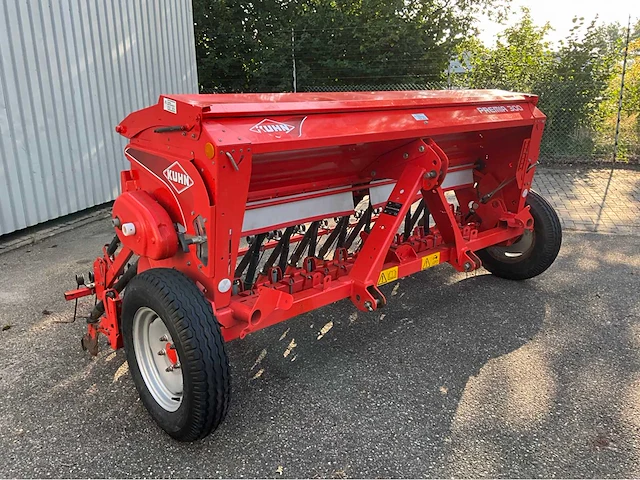 2015 kuhn premia 300 zaaimachine - afbeelding 15 van  21