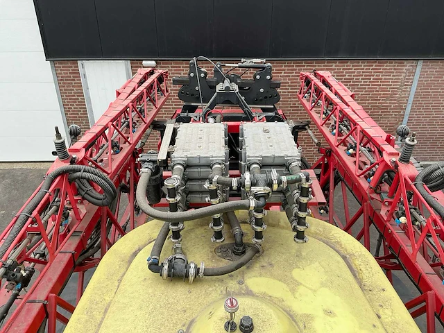 2015 kverneland rau ixtrack 50 veldspuit - afbeelding 18 van  31