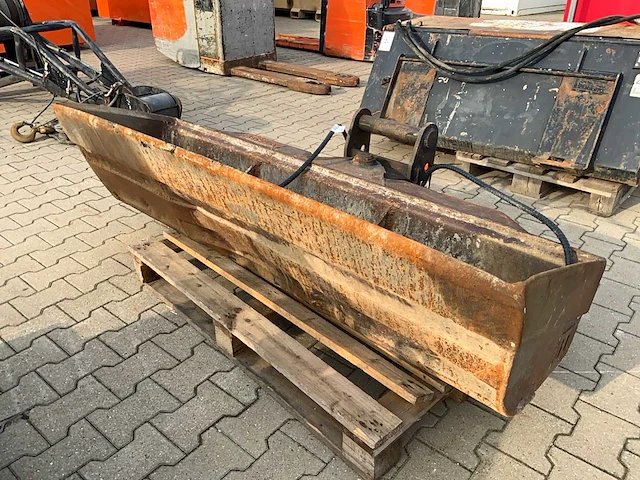 2015 lehnhoff graafbak - afbeelding 3 van  7