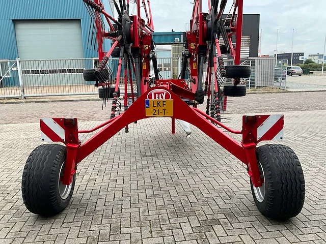 2015 lely hibiscus 915 cd vario zwadhark - afbeelding 24 van  26