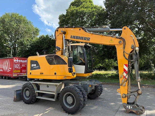 2015 liebherr a 918 compact banden graafmachine - afbeelding 13 van  16