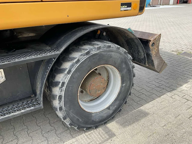 2015 liebherr a914 banden graafmachine - afbeelding 26 van  48