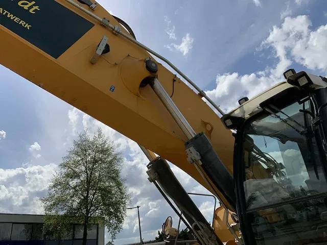 2015 liebherr r946 lc rupsgraafmachine - afbeelding 4 van  56