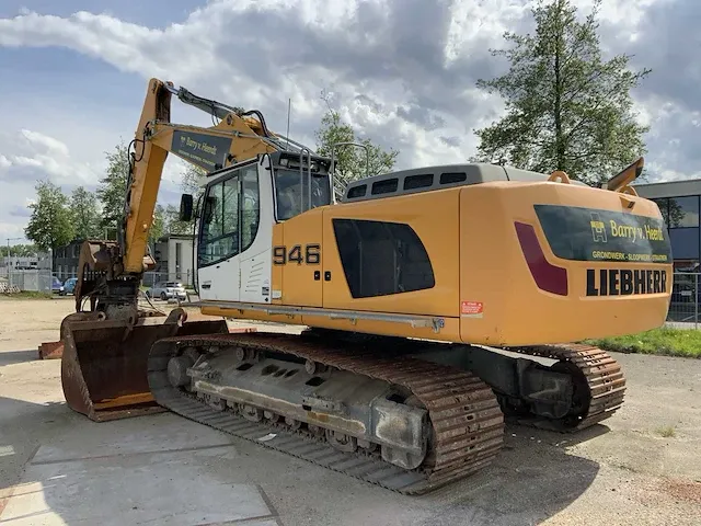 2015 liebherr r946 lc rupsgraafmachine - afbeelding 34 van  56