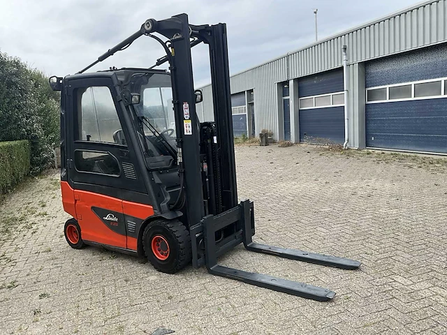 2015 linde e25-01 vorkheftruck - afbeelding 17 van  22