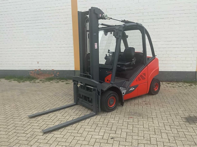 2015 linde evo h25t-02 vorkheftruck - afbeelding 1 van  24