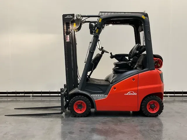 2015 linde h16t-01 vorkheftruck - afbeelding 19 van  24