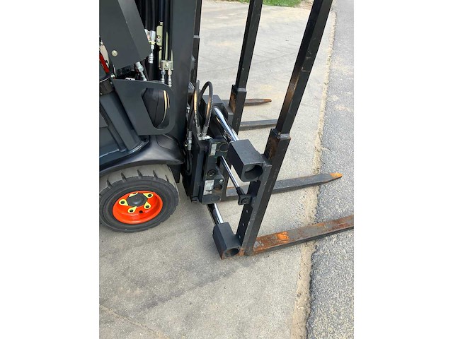 2015 linde h20t vorkheftruck met dubbele vork - afbeelding 14 van  64