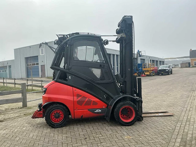 2015 linde h40t-02 vorkheftruck - afbeelding 26 van  28