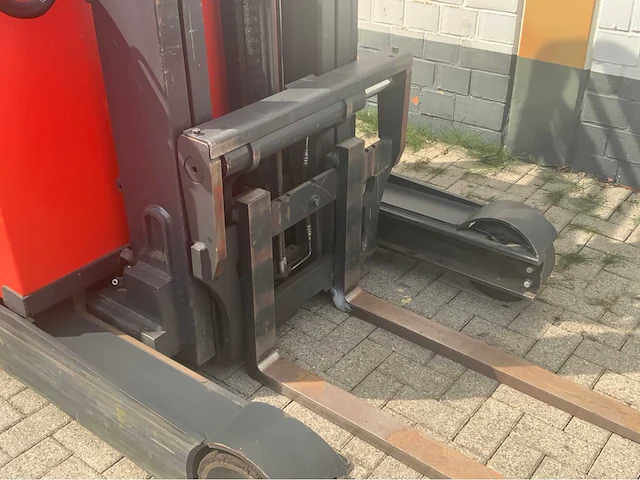 2015 linde r14-01 reach truck - afbeelding 4 van  24