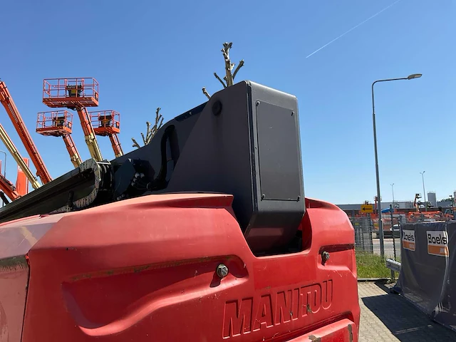 2015 manitou 280tj knikarm telescoop hoogwerker - afbeelding 27 van  30