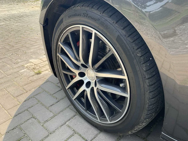 2015 maserati ghibli personenauto - afbeelding 16 van  33