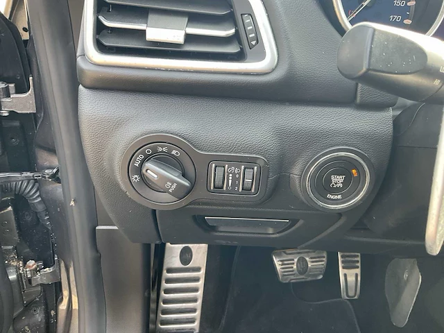 2015 maserati ghibli personenauto - afbeelding 32 van  33